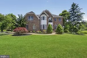 103 S Longfellow Dr, Princeton Junction, NJ 08550 - Photo 1