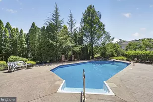 103 S Longfellow Dr, Princeton Junction, NJ 08550 - Photo 77