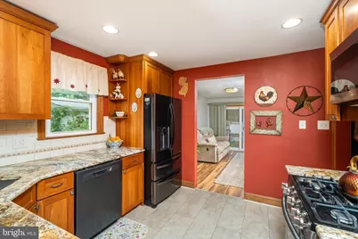 61 Finley Avenue, Trenton, NJ 08610 - Photo 5