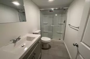 729 Spruce St, Trenton, NJ 08638 - Photo 17