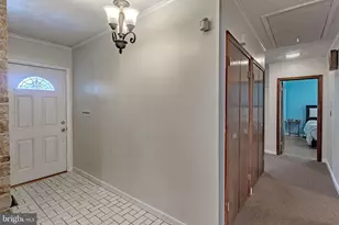 7 White Beech Ct, Ewing Township, NJ 08618 - Photo 3