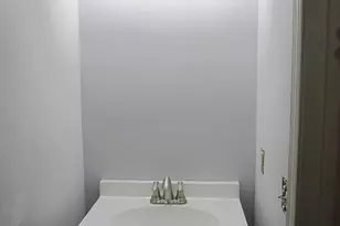 92 Versailles Ct, Hamilton Township, NJ 08619 - Photo 11
