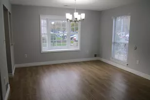 92 Versailles Ct, Hamilton Township, NJ 08619 - Photo 5