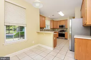28 Stafford Dr, Princeton Junction, NJ 08550 - Photo 17