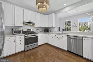 2 Stonehedge Dr, East Windsor Township, NJ 08520 - Photo 9