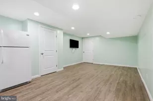1 Galston Dr, Princeton Junction, NJ 08550 - Photo 33