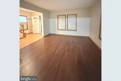 700 Schiller Avenue, Hamilton Township, NJ 08610 - Photo 3