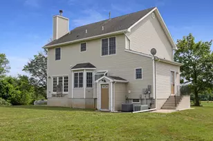 241 Windsor Rd, Robbinsville Township, NJ 08691 - Photo 7
