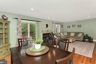 19 Exeter Ct, Princeton, NJ 08540 - Photo 5