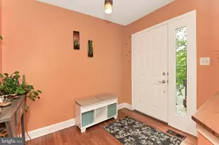 19 Exeter Ct, Princeton, NJ 08540 - Photo 9