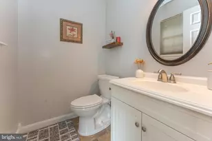 27 Tynemouth Ct, Robbinsville, NJ 08691 - Photo 31