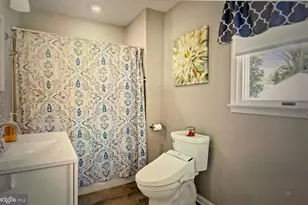 17 Hazelhurst Ave, Ewing Township, NJ 08638 - Photo 17