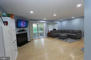 119 Acadia Ct, Princeton, NJ 08540 - Photo 3