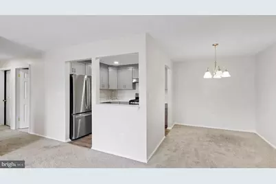 42 Mendrey Court, Trenton, NJ 08648 - Photo 5