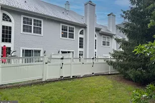 305 Amberleigh Dr, Pennington, NJ 08534 - Photo 21