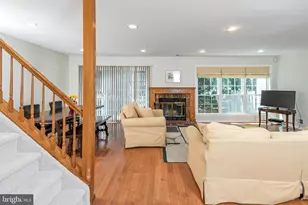 19 Towpath Ct, Princeton, NJ 08540 - Photo 3