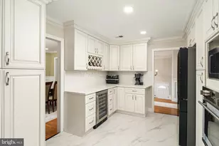 93 Tudor Dr, Hamilton Township, NJ 08690 - Photo 11