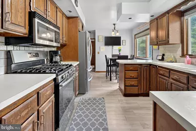 35 Beechwood Drive, Robbinsville, NJ 08691 - Photo 9