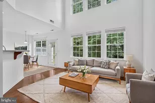 28 Sutton Ct, Pennington, NJ 08534 - Photo 1