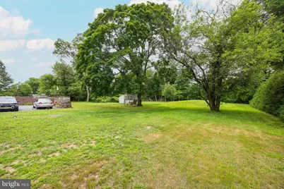 5785 S Broad Street, Hamilton Township, NJ 08620 - Photo 17