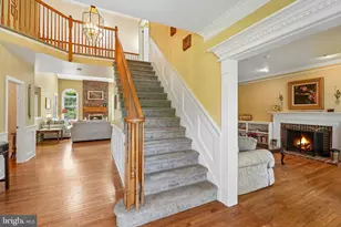 2 Norfolk Ct, Princeton Junction, NJ 08550 - Photo 3