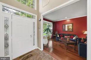 51 Stonehedge Dr, Hightstown, NJ 08520 - Photo 5