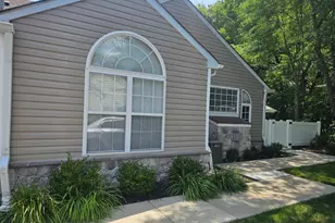 273 Federal Point Blvd, Lawrence Township, NJ 08648 - Photo 3