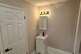 457 W Hanover St, Trenton, NJ 08618 - Photo 9