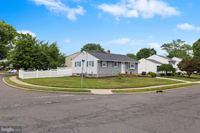 66 Englewood Boulevard, Hamilton Township, NJ 08610 - Photo 3