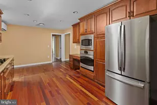 469 Flock Rd, Hamilton Township, NJ 08619 - Photo 5