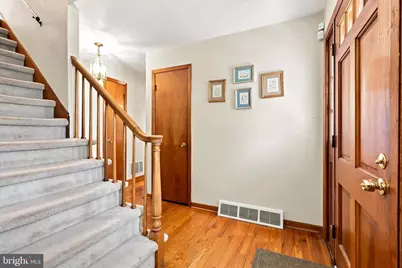 18 Rockland Road, Ewing Township, NJ 08638 - Photo 3