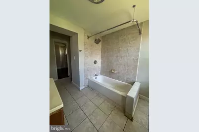 208 Maple Avenue, Trenton, NJ 08618 - Photo 7