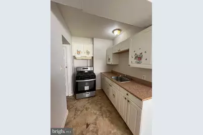 208 Maple Avenue, Trenton, NJ 08618 - Photo 5