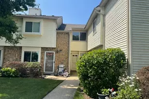 13 Chatham Ct, East Windsor Township, NJ 08520 - Photo 1