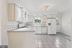 41 Kentucky Ave, Hamilton Township, NJ 08619 - Photo 7