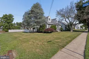 41 Kentucky Ave, Hamilton Township, NJ 08619 - Photo 3
