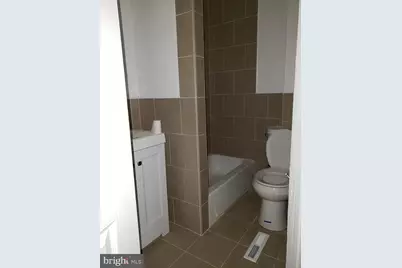 618 Stuyvesant Avenue, Trenton, NJ 08618 - Photo 9