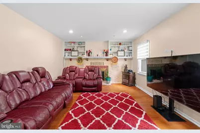 1 W Cartwright Drive, Princeton Junction, NJ 08550 - Photo 11