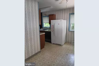 303 Wynnewood Road, Trenton, NJ 08628 - Photo 11