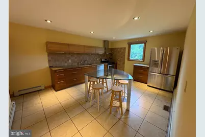 1040 Indiana Ave, Trenton, NJ 08638 - Photo 5