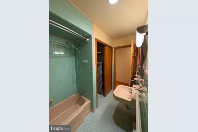 1040 Indiana Ave, Trenton, NJ 08638 - Photo 17