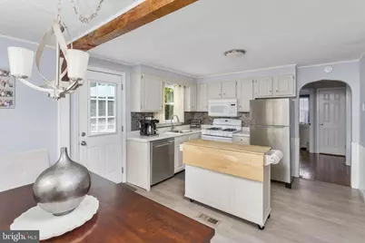 39 Benson Lane, Hamilton Township, NJ 08610 - Photo 7
