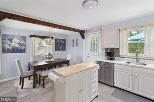 39 Benson Ln, Hamilton Township, NJ 08610 - Photo 9