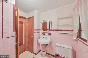 86 Ridgewood Ave, Trenton, NJ 08618 - Photo 25