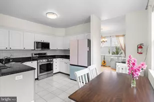 4 Bonner Ct, Pennington, NJ 08534 - Photo 13