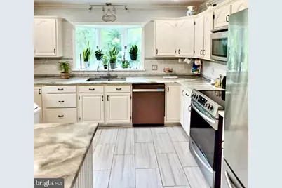 101 Denow Road, Lawrence, NJ 08648 - Photo 7