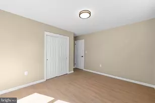 529 Hunt Ave, Hamilton Township, NJ 08610 - Photo 13