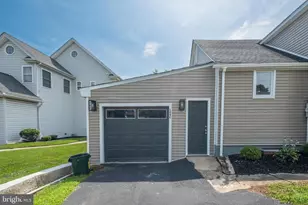124 Robbins Ave, Ewing Township, NJ 08638 - Photo 13