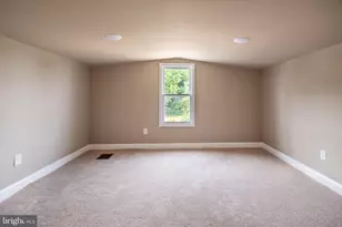 124 Robbins Ave, Ewing Township, NJ 08638 - Photo 5
