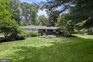 1004 Mercer Rd, Princeton, NJ 08540 - Photo 1